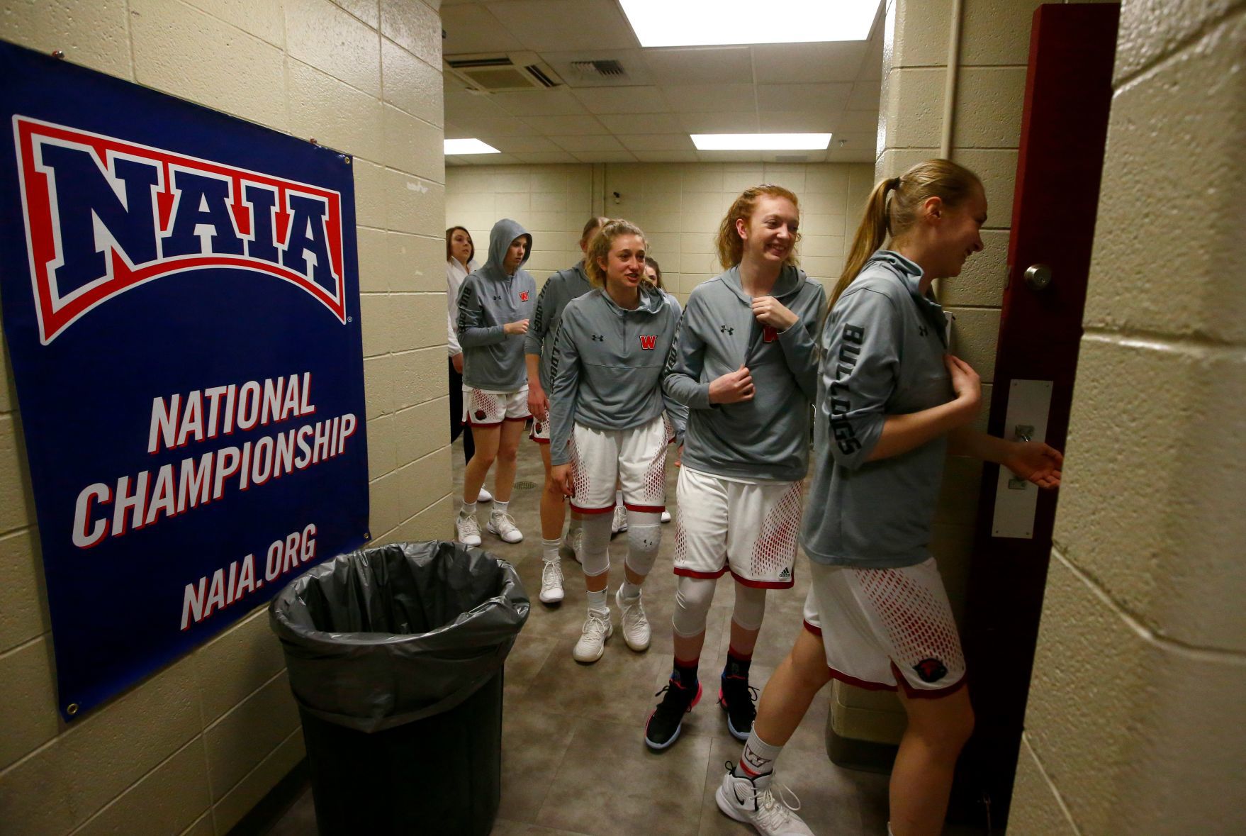 Montana Western takes on Oklahoma City in NAIA Championship
